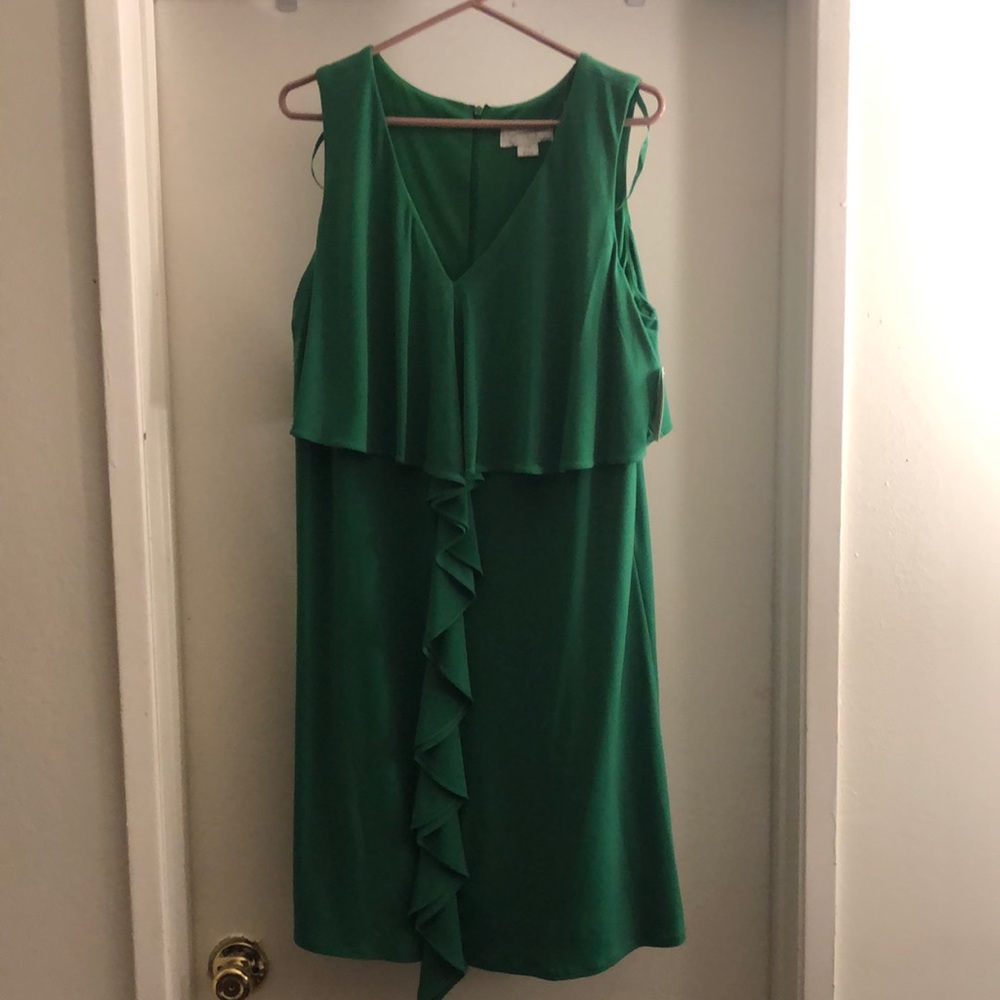 Jessica Simpson green dress
